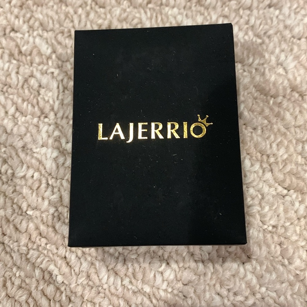 Lajerrio White Sapphire Bridal Set - Picture 3 of 6